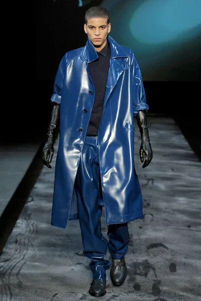 Look 20